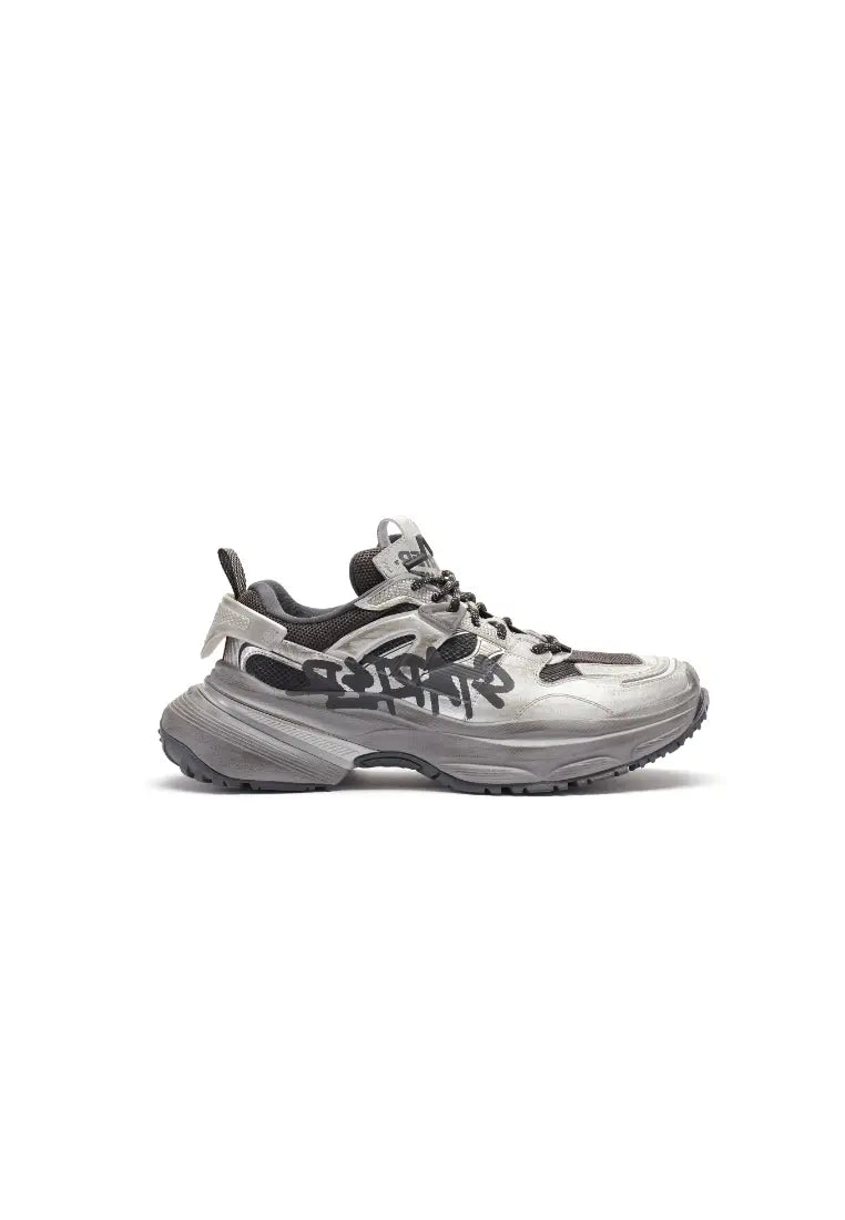90's Classic Chunky Sneaker