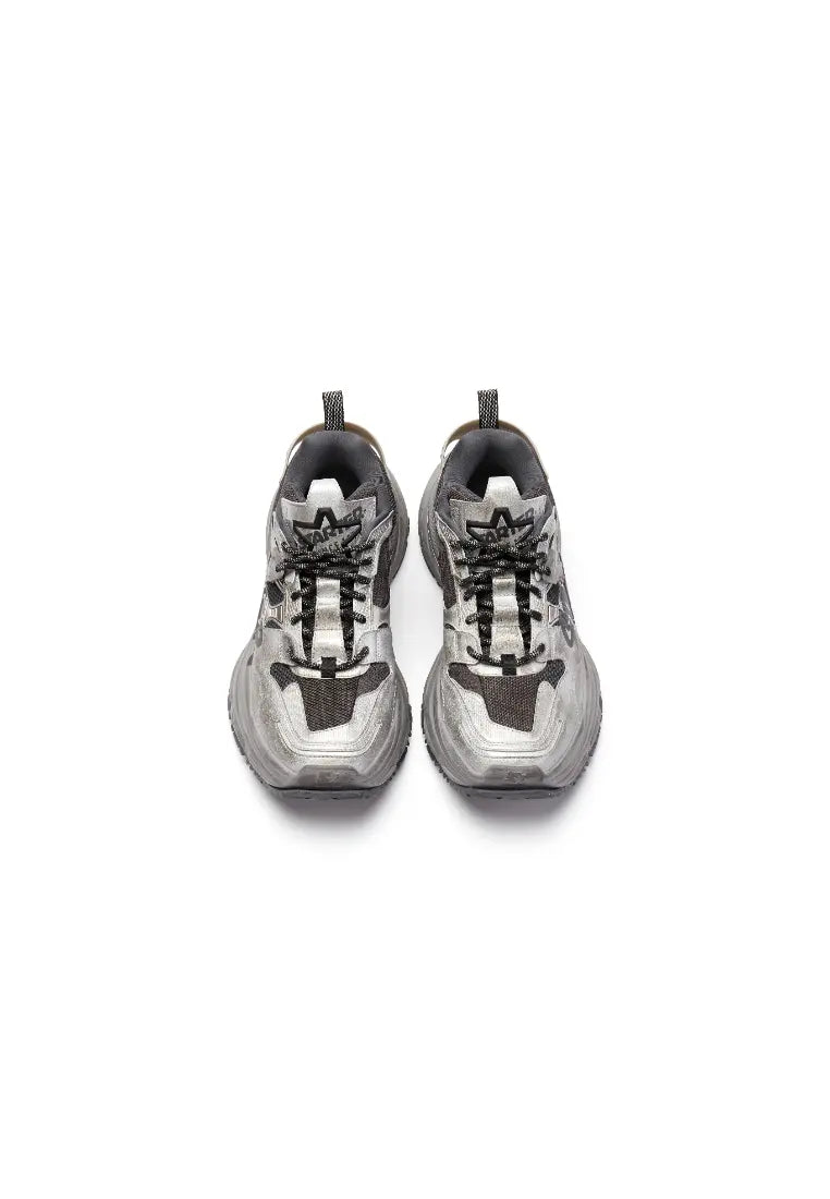 90's Classic Chunky Sneaker